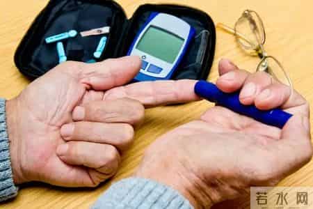 吃粗粮可以降血糖？医生坦言：3种粗粮不建议吃，劝告父母赶紧停