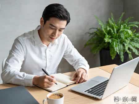 清醒的人看趋势，糊涂的人看眼前：避开这10件事让你少走5年弯路