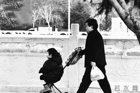 人到晚年才醒悟：养老钱攥得再紧，给子女留两条路，才是真通透