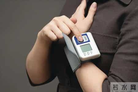 血压140-90以上就是高血压？专家说实话：很多人被误诊为高血压
