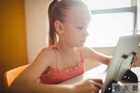 孩子越管越拖拉？北大六院曝光：92%家长剪断了“自控神经”！