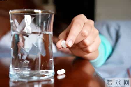 大三女学生吃甲钴胺片治带状疱疹，半年后体检，结果令医生震惊