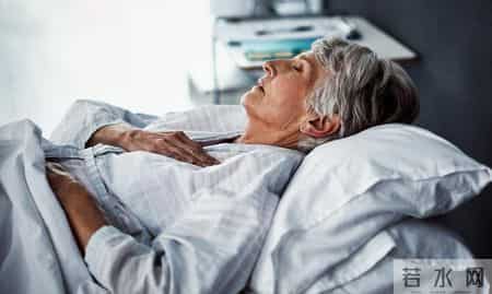 高龄老人不用吃他汀？权威研究：73岁以上高危者吃了更长寿