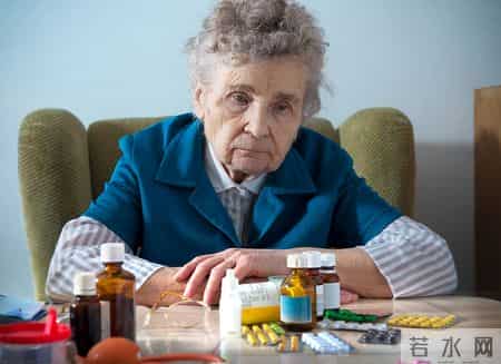 研究发现：阿尔兹海默症早期不是记性差，而是身上5表现，需注意