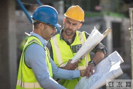 项目经理40岁后的重生之路：从执行者到战略家的蜕变