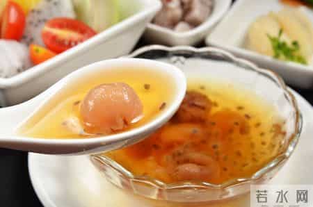 4种水果已被列入“致癌名单”，吃多了致癌，可信吗？告诉你真相