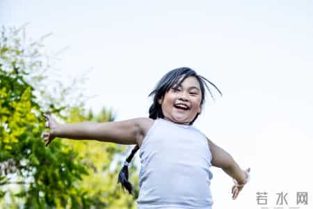 全系统生物干预：破解自闭症与发育迟缓的整合干预新范式