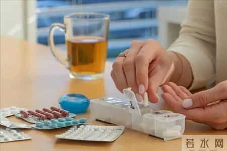 人不会平白无故患带状疱疹？医生：患带状疱疹，或有5个隐藏原因