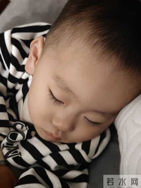 被小家伙传染的“生日快乐”瘾