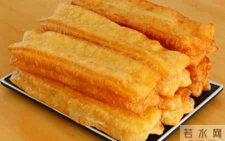 油条再次被关注！调查发现：糖尿病患者吃油条时，要多注意这3点