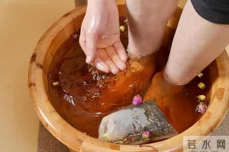 医生强调：一旦吃上右佐匹克隆，这4件事千万别做，别害了自己