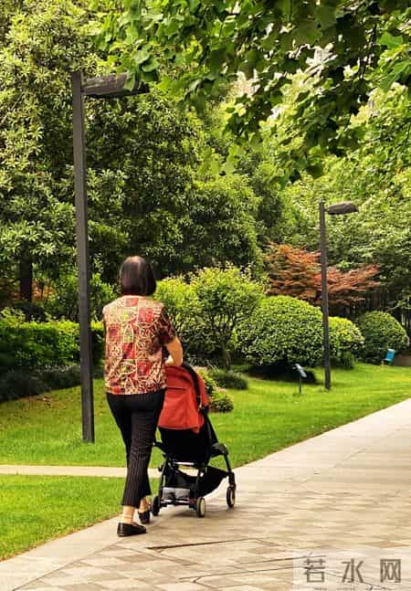 人老了要清醒：儿媳若有这4个习惯，趁早给自己留条后路