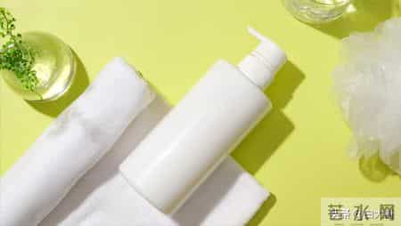 震撼！冬天洗澡别瞎勤快！多久洗1次才健康？搓泥等于毁皮肤？