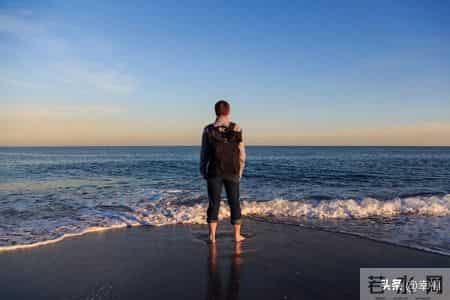 人在单位：三分装，七分藏，这才是最高级的生存智慧