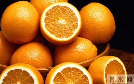 橙子再次被关注！医生发现：冠心病患者常吃橙子，或出现4种变化