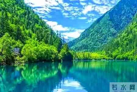 人生如茶慢慢品，岁月如歌静静听…