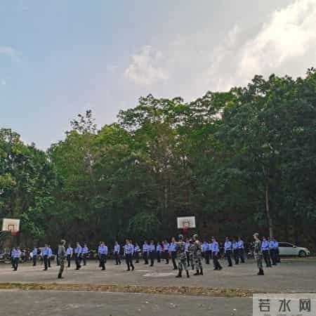 干保安，同事中的愚昧人比坏心思更可怕，教你几招，如何避坑。