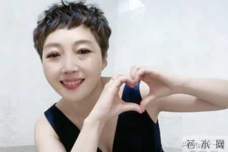 男女之间，如果不是夫妻，千万不要想着占便宜，工作中也不行