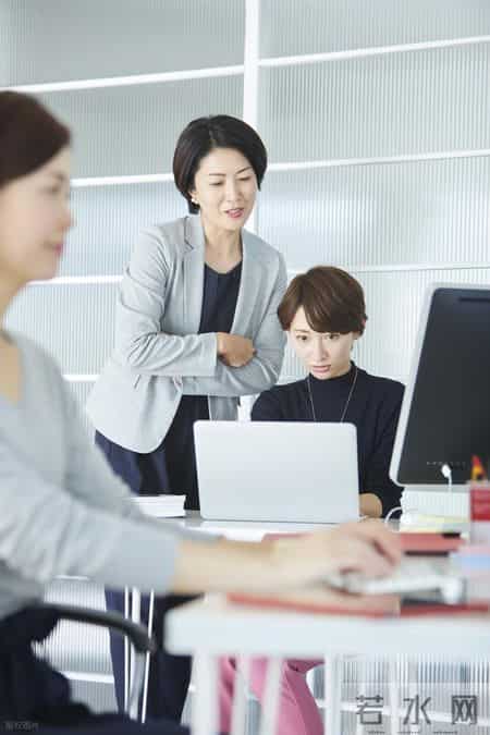 女人有“才”，方能妙语连珠