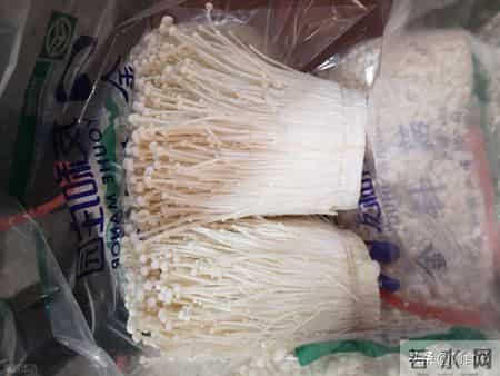 冬季买菜时，这4种蔬菜可能含有甲醛，建议少吃