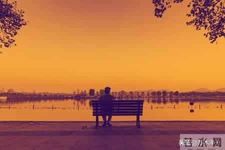 82岁老人临终劝告：有三种养老方式千万不要选，宁愿孤独也别后悔