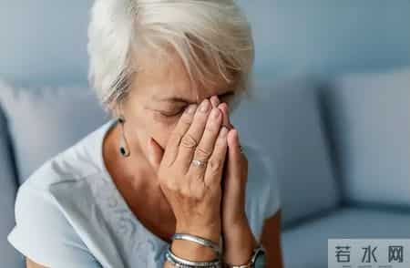 研究发现：阿尔兹海默症早期不是记性差，而是身上5表现，需注意
