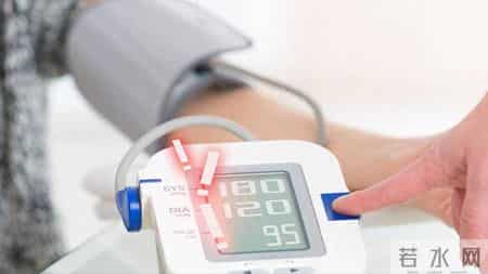 医生提醒：高血压最危险的信号，不是头晕头疼，而是这7症状