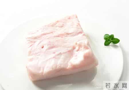 55岁大哥炒菜爱放猪油，去医院体检，医生纳闷：到底做了啥？