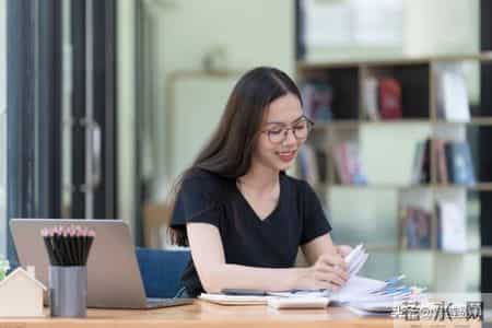 如何为自己建立一个问题所有权系统，普通人做深度内容的真正起点