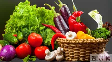 年纪大了要少喝酒？医生告诫：到了60岁以后，这5件事一定要避开