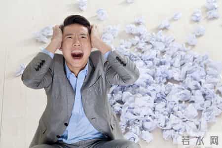 46岁男子戒烟半年后，冠心病离世？医生叮嘱：戒烟但要注意7件事