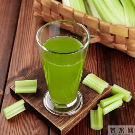 芹菜大量上市！医生再三强调：糖尿病患者吃芹菜，多注意这5点！