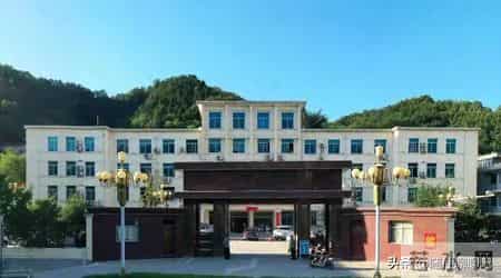 连云港打响第一枪！狂减4876名编外人员，假铁饭碗彻底碎了