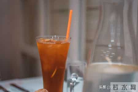 马上停止喝这4种饮料，喝得越多，血管或越堵？医生给出明确答案