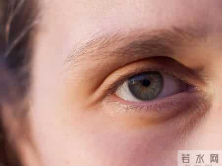 学医后才知道，高血压最危险的信号，不是头晕眼花，而是这4症状