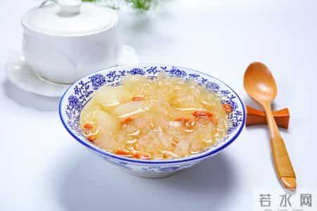 Day 2：解锁银耳出胶秘诀，炖一碗会“呼吸”的羹