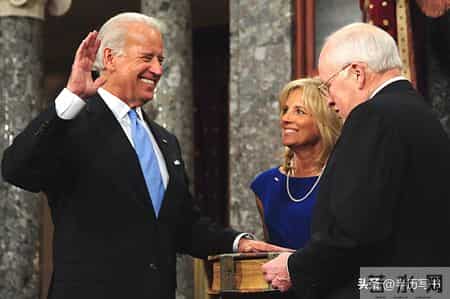 退休比上班还赚钱？拜登领41.3万美国史上最高养老金，纳税人买单