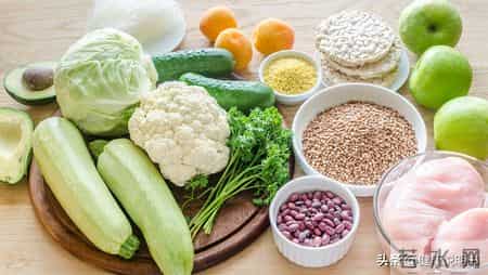 癌症最怕：9种“碱性食物”要常吃！激活免疫力，抵抗体内癌细胞