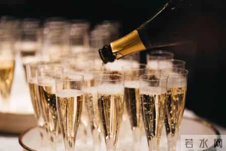 糖尿病去世的人增多！建议：2不喝、3不吃、1坚持，别马虎了！