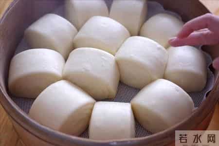 吃饭9分饱被推翻了？医生调查：过了52岁，吃饭尽量要做到这几点