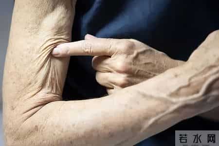 医生解剖5716例猝死者，发现猝死规律：易猝死的人，有4个共同点