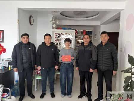 滨州大尚社区开展“生育补贴添助力 二孩三孩享温情”暖心活动