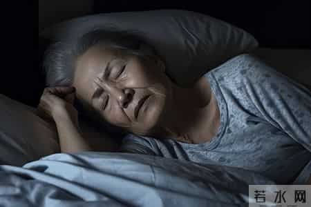 调查发现：每次睡前玩手机的人，不出几个月，睡眠或有3变化