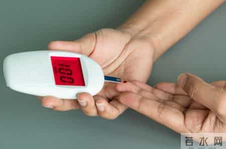 吃香蕉缓解胃炎？医生发现：爱吃香蕉的人，胃黏膜健康状况大不同