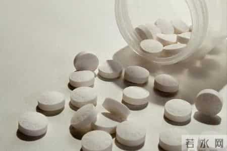 又一起吃阿司匹林丧命！转告家人：服用阿司匹林，一定注意这几事