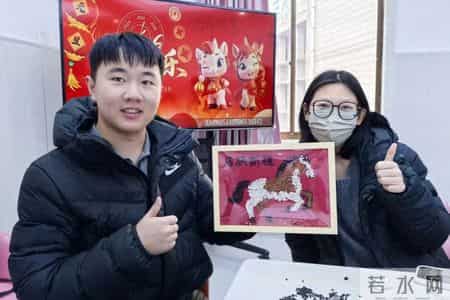 巧手绘新春 好孕伴安康——济南市第八人民医院（原莱钢医院）孕妇学校开展元旦DIY种子画活动