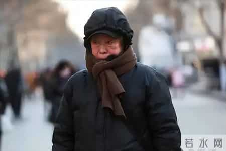 女子因癌症不幸走了！医生提醒：天冷宁愿躺一天，也别干这5事