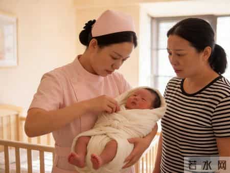 警惕！月嫂这4个“致命操作”，正在毁掉新生儿（第2个最常见）