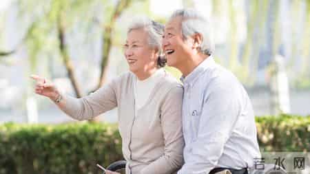 老人“黄金心率”已公布！不是65次，而是这个数，越接近越健康