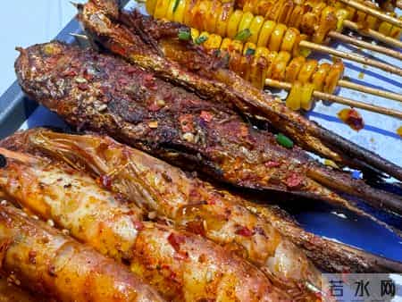 越来越多的人确诊骨癌！医生反复强调：3种食物，再香也要管住嘴